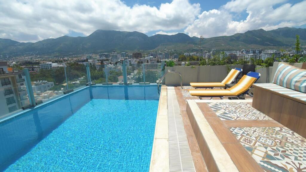Aqua Royal Alexus Luxury Holiday Apartments Girne Exteriör bild